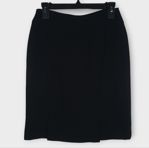 Tahari Arthur S. Levine Size 2P Black Pencil Skirt - Picture 1 of 5